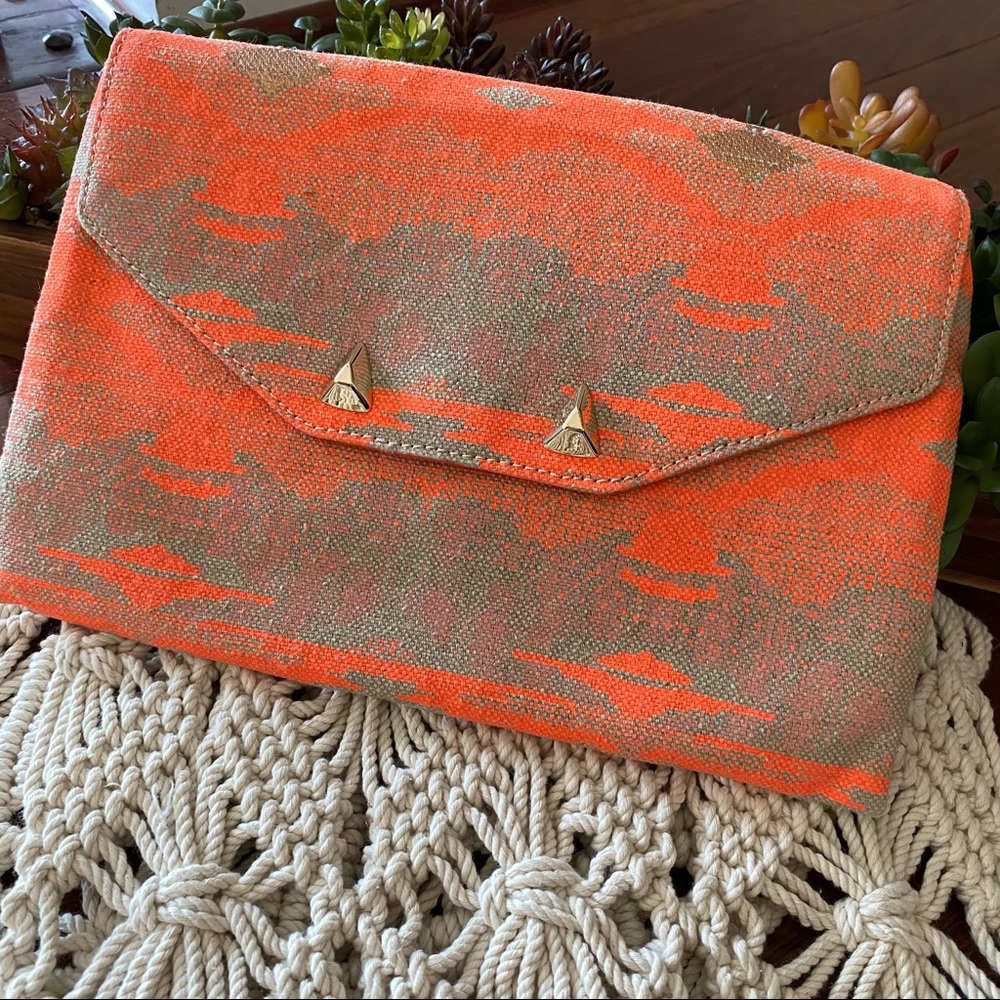 Stella & Dot | Retired Aztec Slim City clutch - Picture 3 of 9